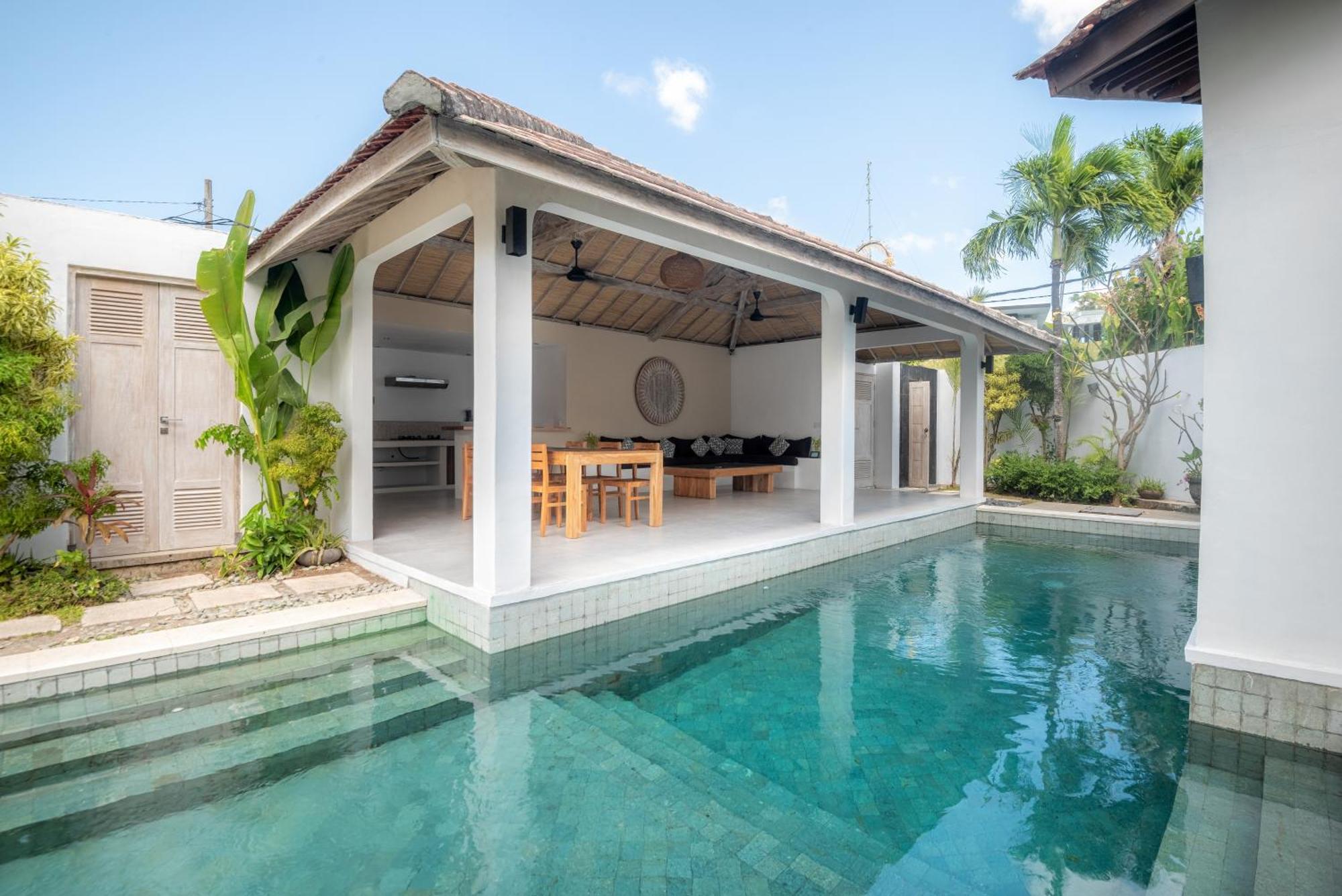 Dipta * Seminyak (Bali)